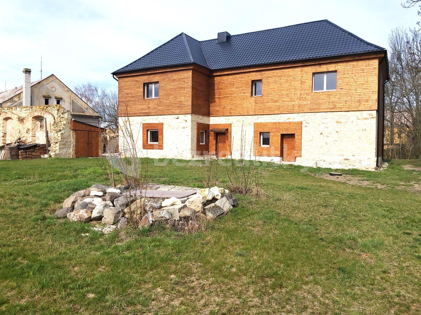 house for sale, 340 m², Podbořany, Ústecký Region