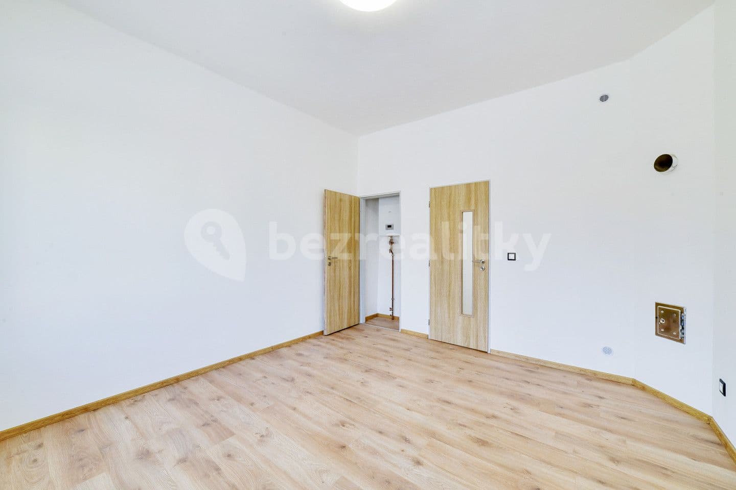 1 bedroom flat for sale, 31 m², Cheb, Karlovarský Region