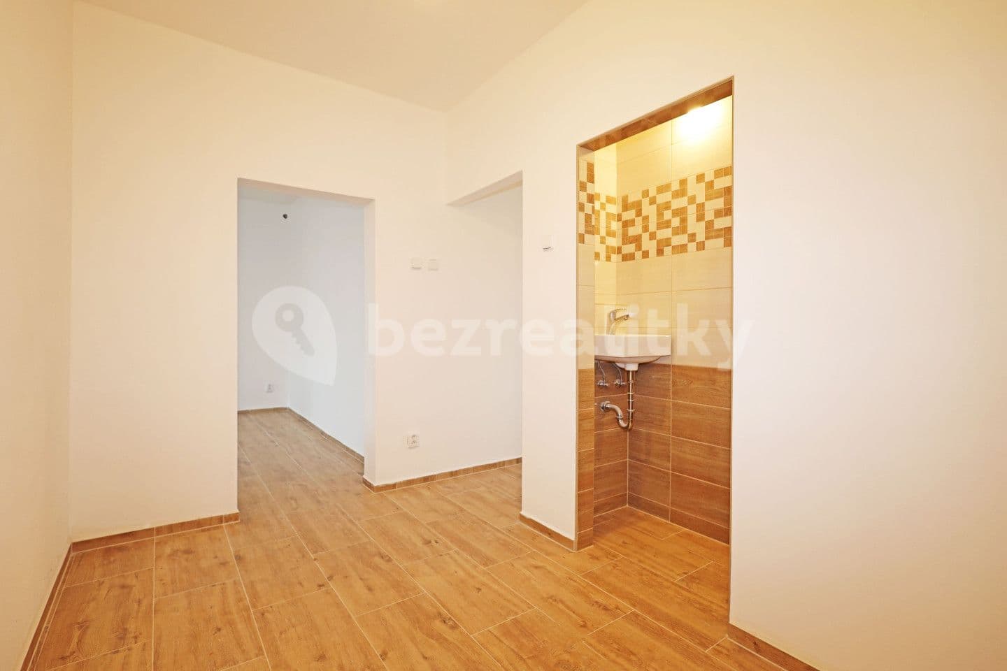 2 bedroom flat for sale, 56 m², Šumavská, Aš, Karlovarský Region