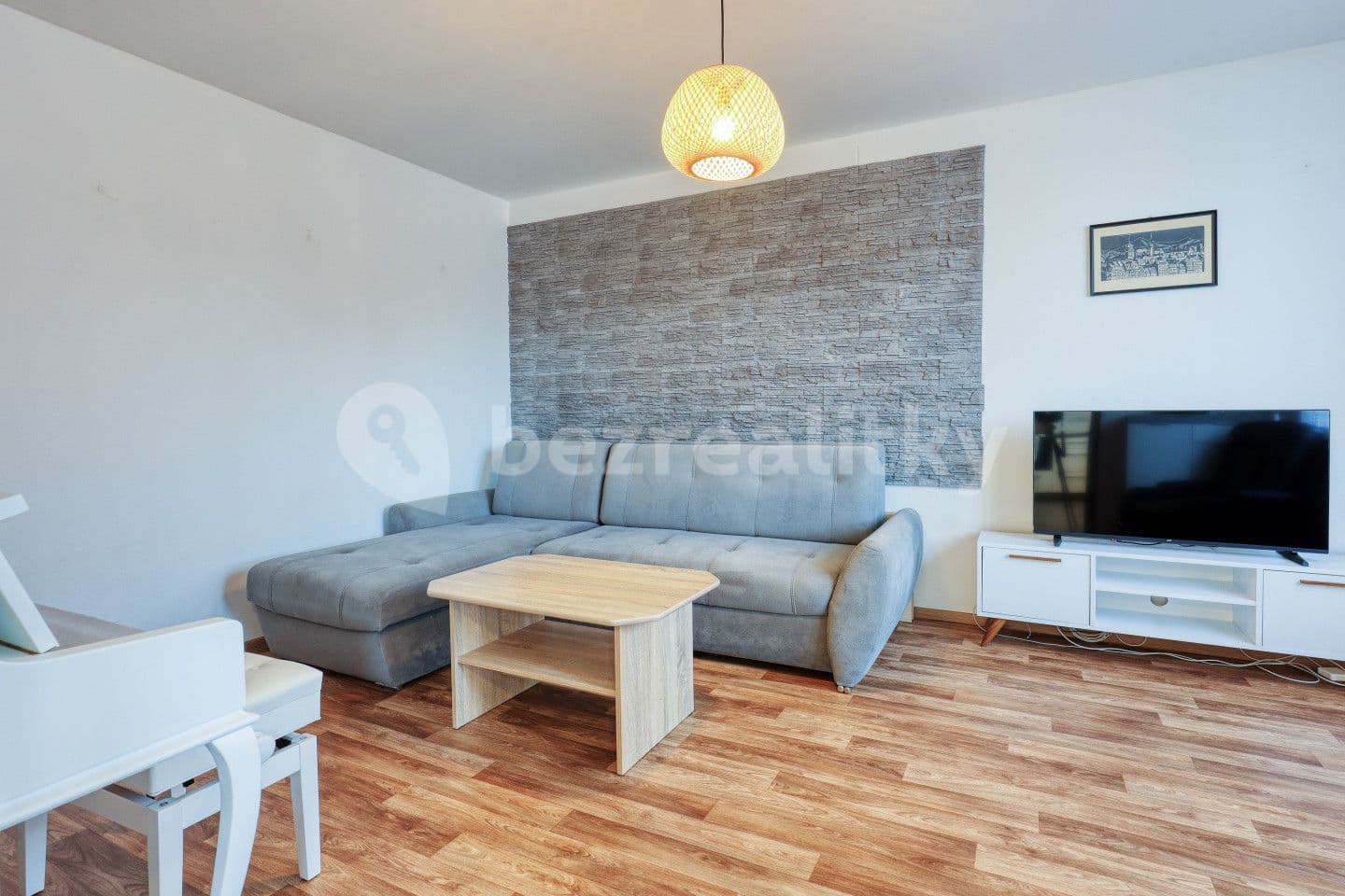 2 bedroom flat for sale, 54 m², Pod Hůrkou, Klatovy, Plzeňský Region