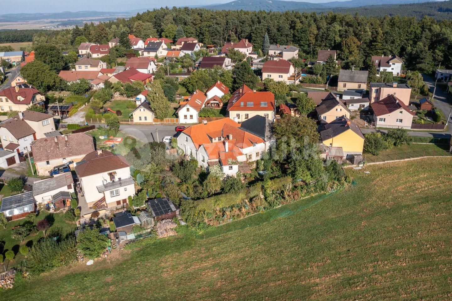 house for sale, 331 m², Hvozdec, Středočeský Region