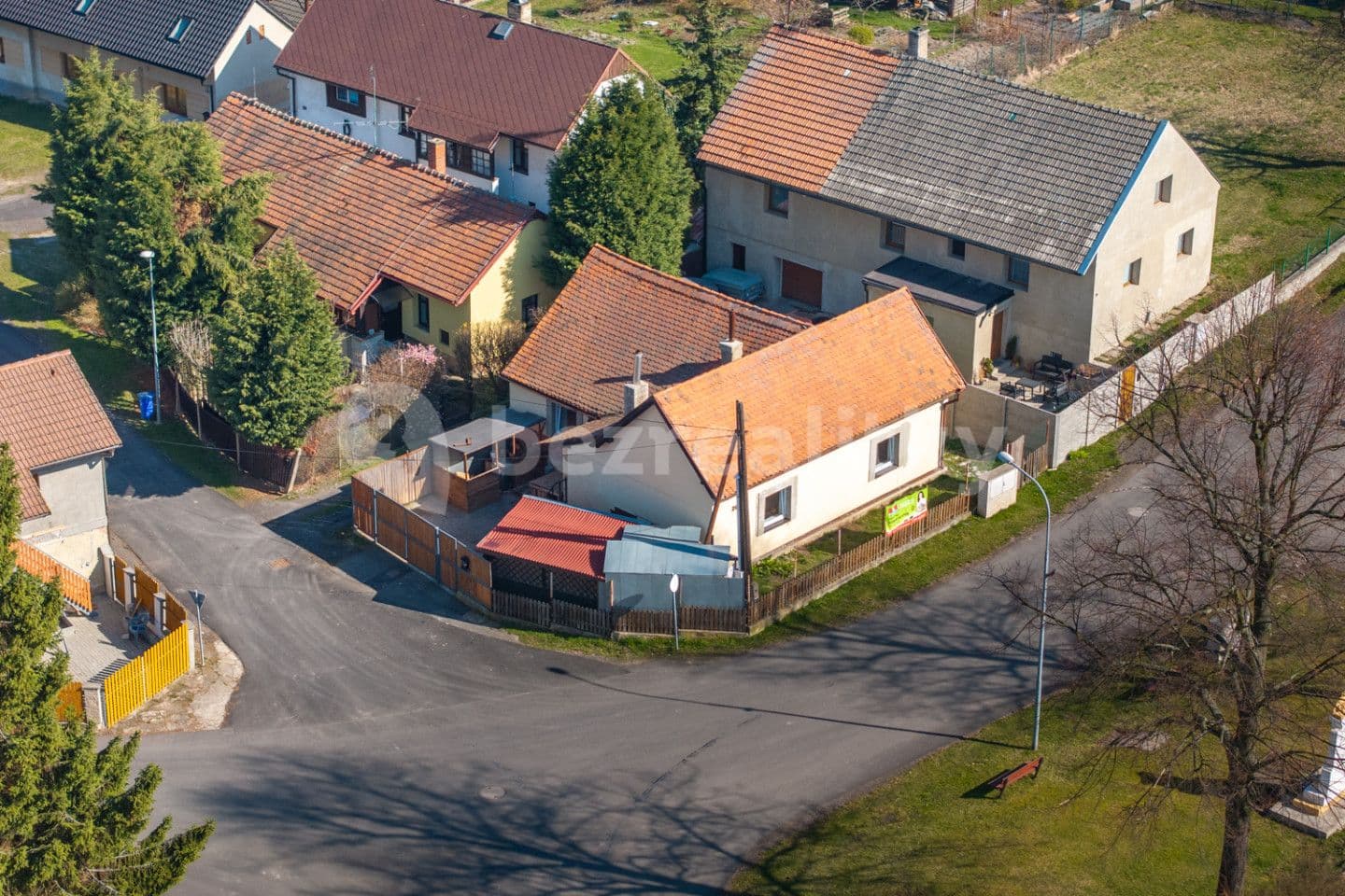 house for sale, 85 m², Zavidov, Středočeský Region