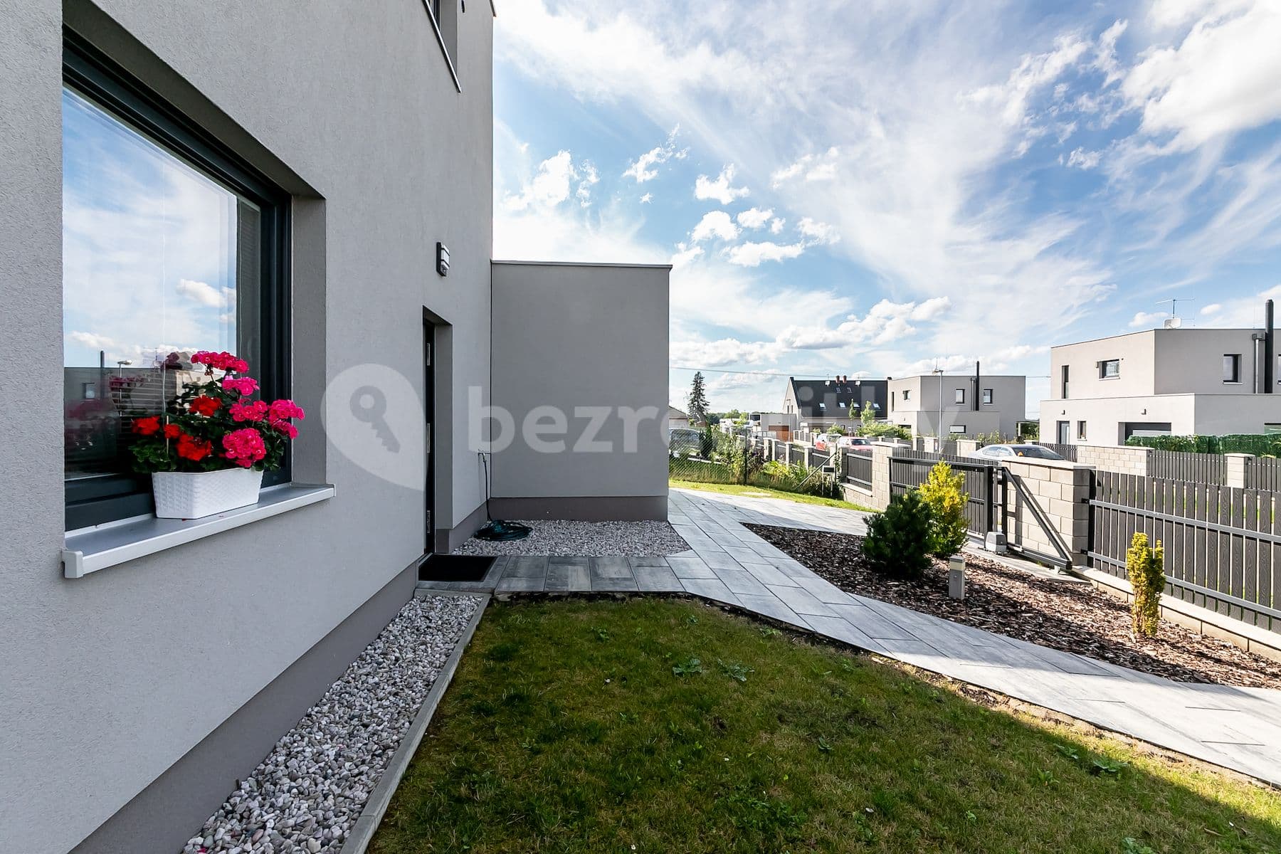 house for sale, 107 m², Nad Hřištěm, Říčany, Středočeský Region