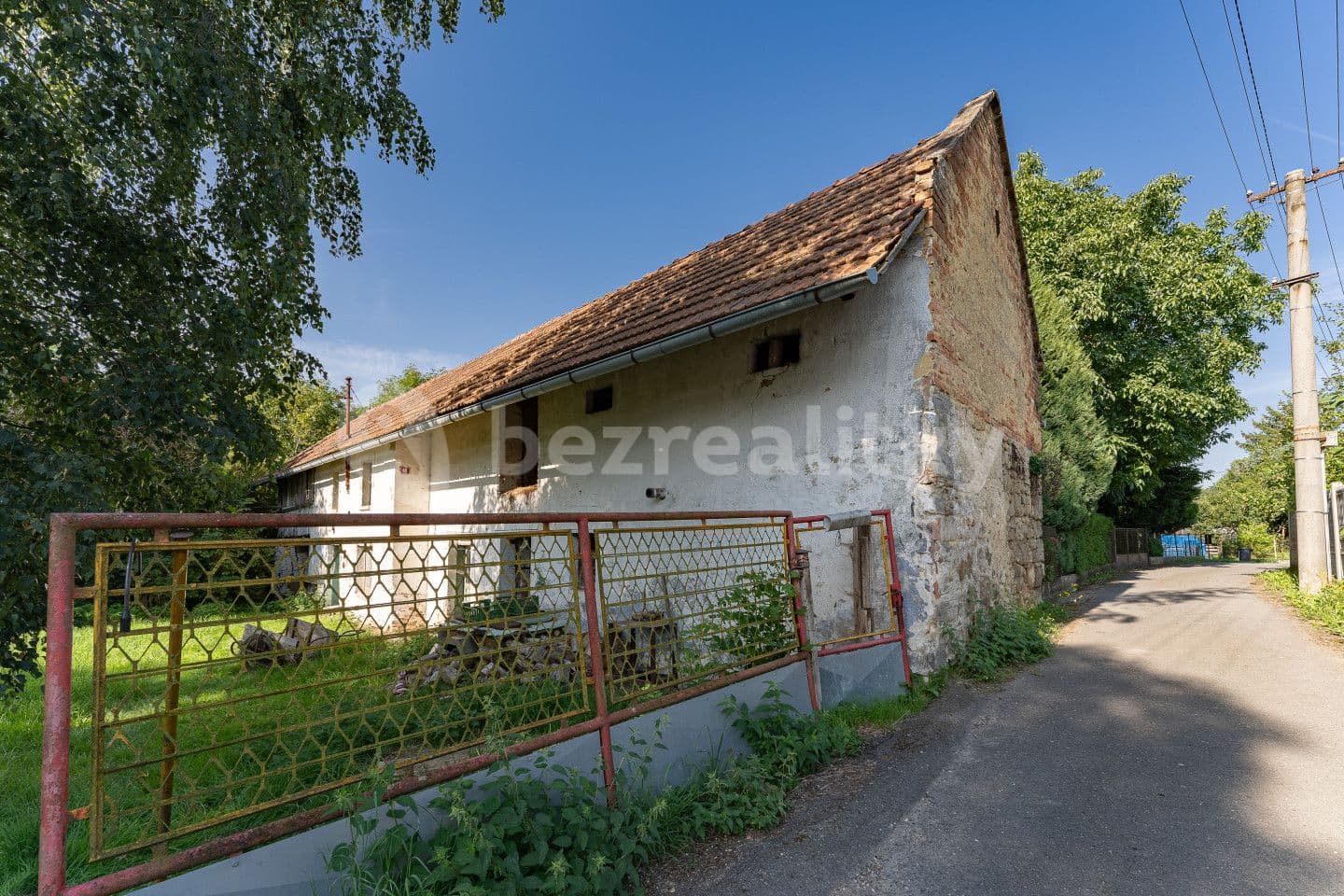 recreational property for sale, 1,105 m², Velké Všelisy, Středočeský Region