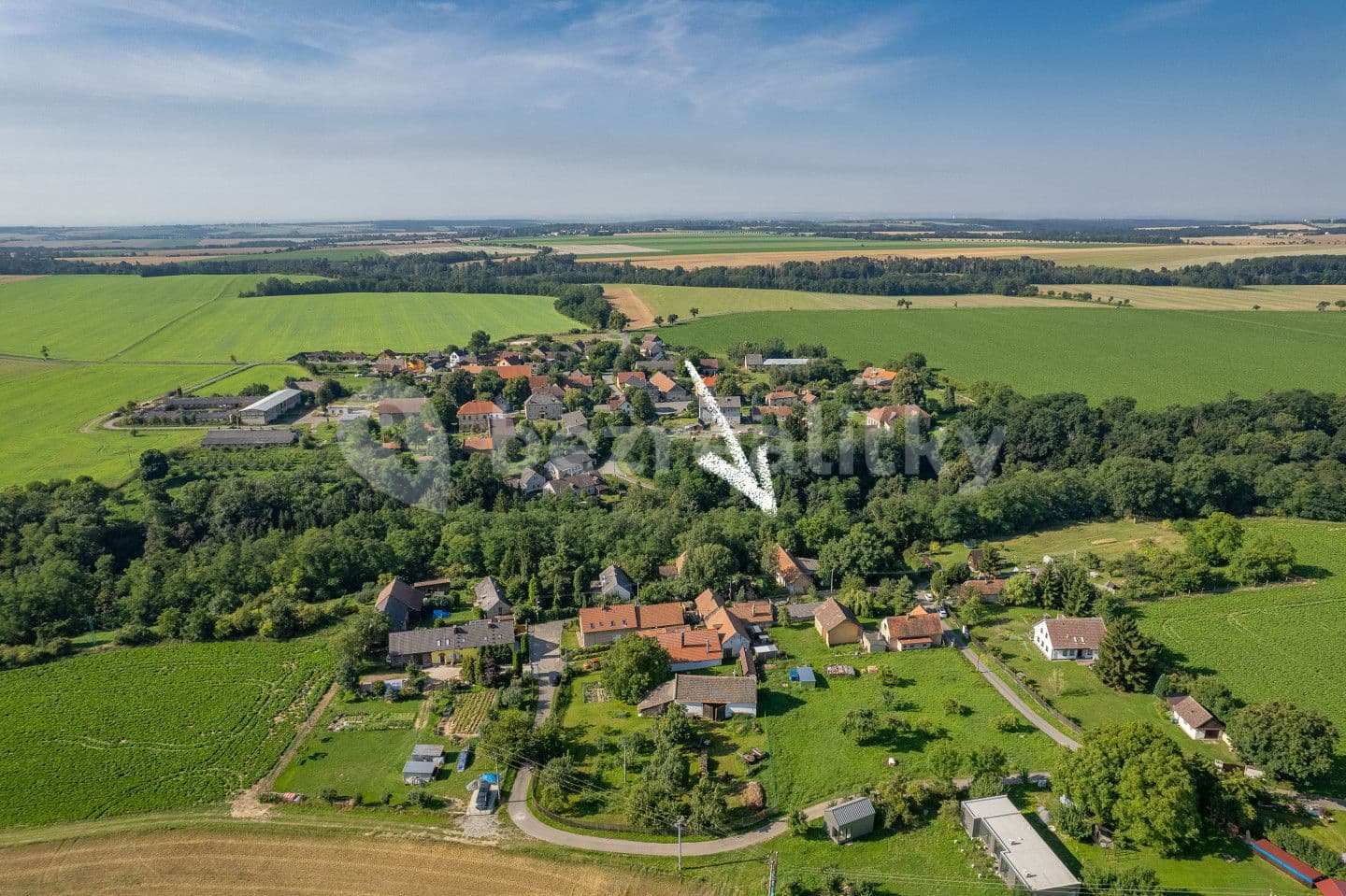 recreational property for sale, 1,105 m², Velké Všelisy, Středočeský Region