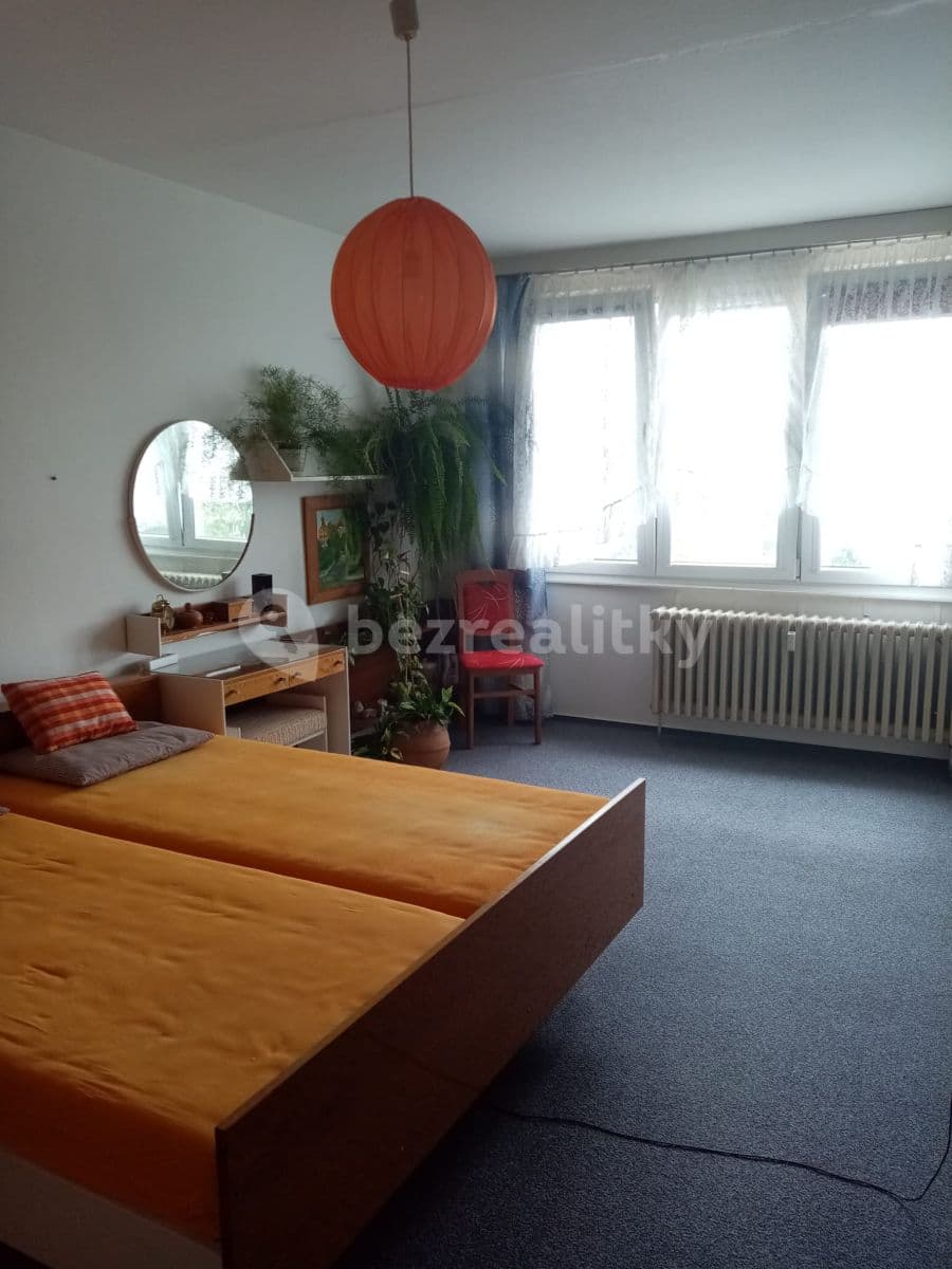 2 bedroom flat for sale, 65 m², sídliště Vajgar, Jindřichův Hradec, Jihočeský Region