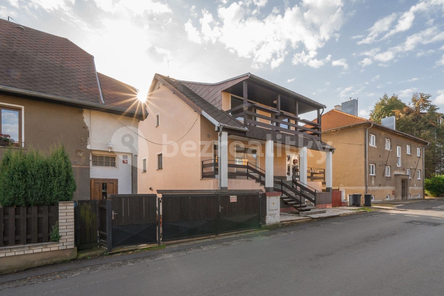 house for sale, 220 m², Slovenská, Sokolov, Karlovarský Region