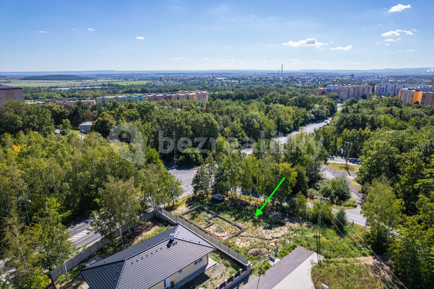 plot for sale, 1,077 m², Chomutov, Ústecký Region