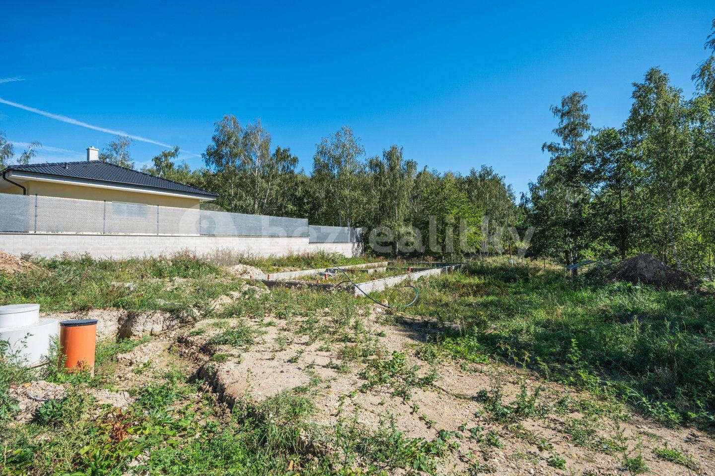 plot for sale, 1,077 m², Chomutov, Ústecký Region
