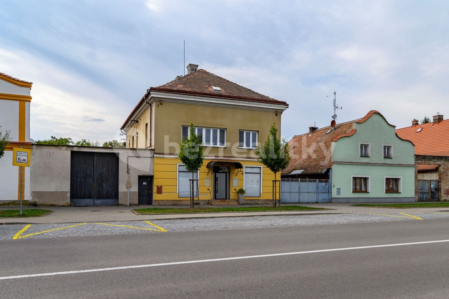 house for sale, 352 m², Dašice, Pardubický Region
