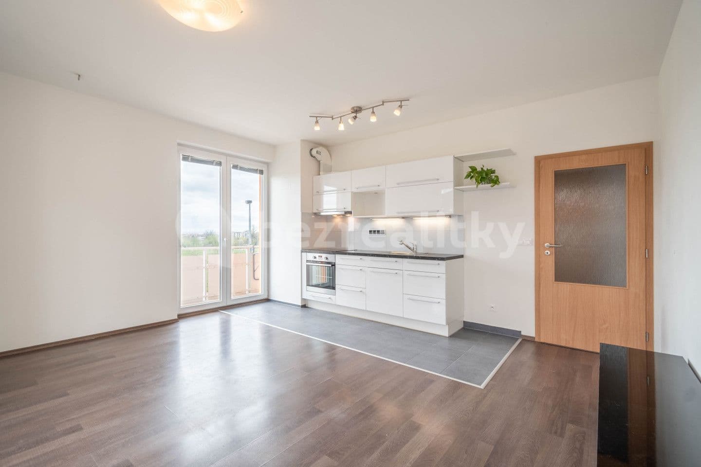 1 bedroom with open-plan kitchen flat for sale, 41 m², Sicherova, Prague, Prague