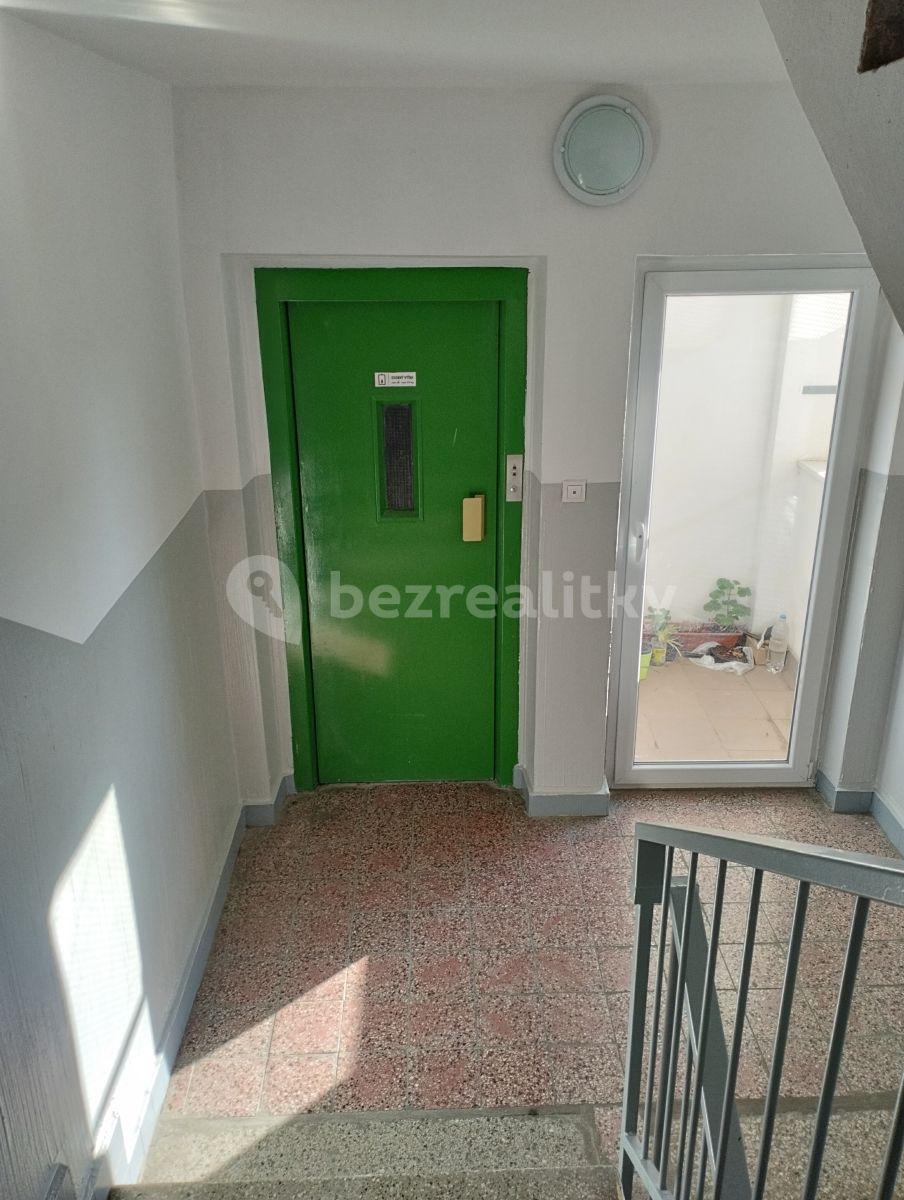 2 bedroom flat for sale, 51 m², Toplianska, Vrakuňa, Bratislavský Region