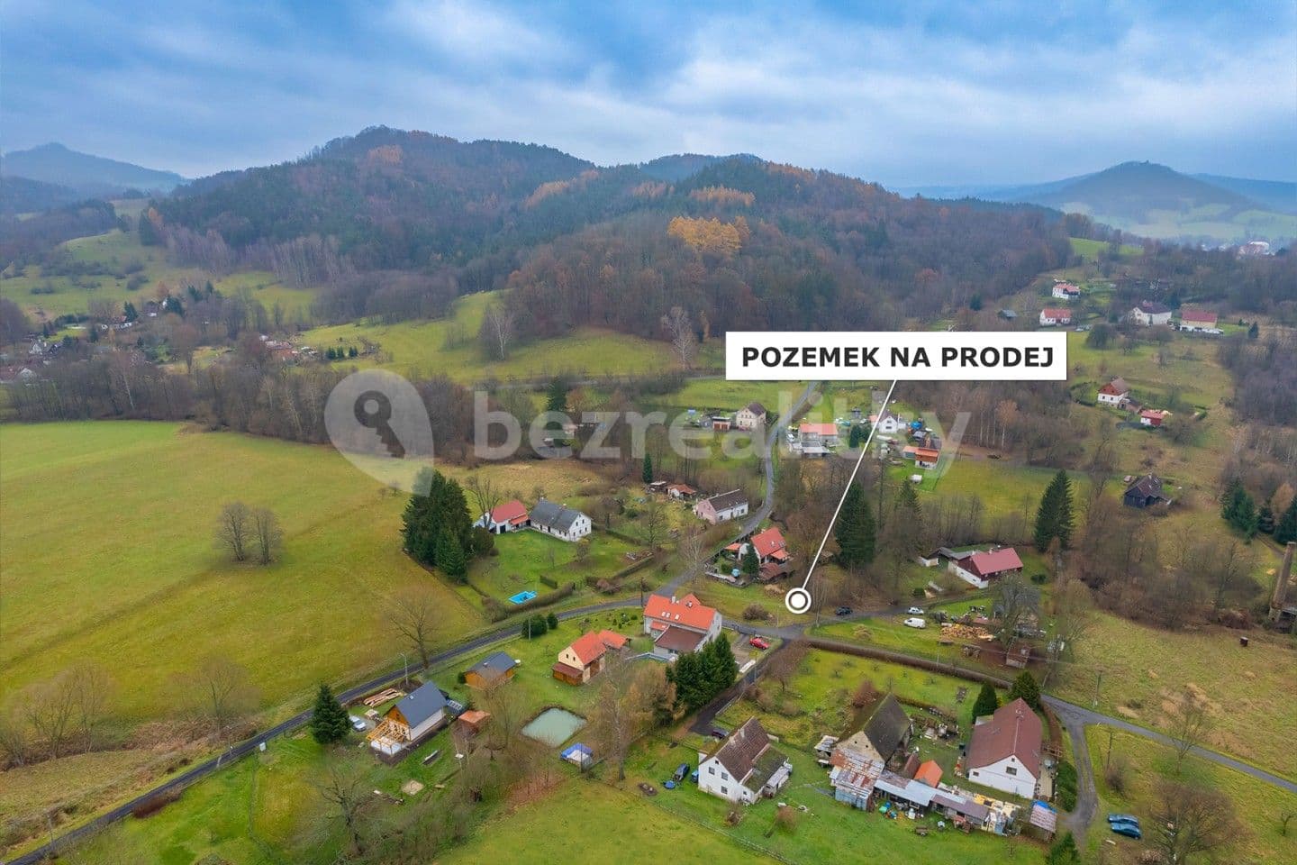 plot for sale, 2,242 m², Česká Kamenice, Ústecký Region