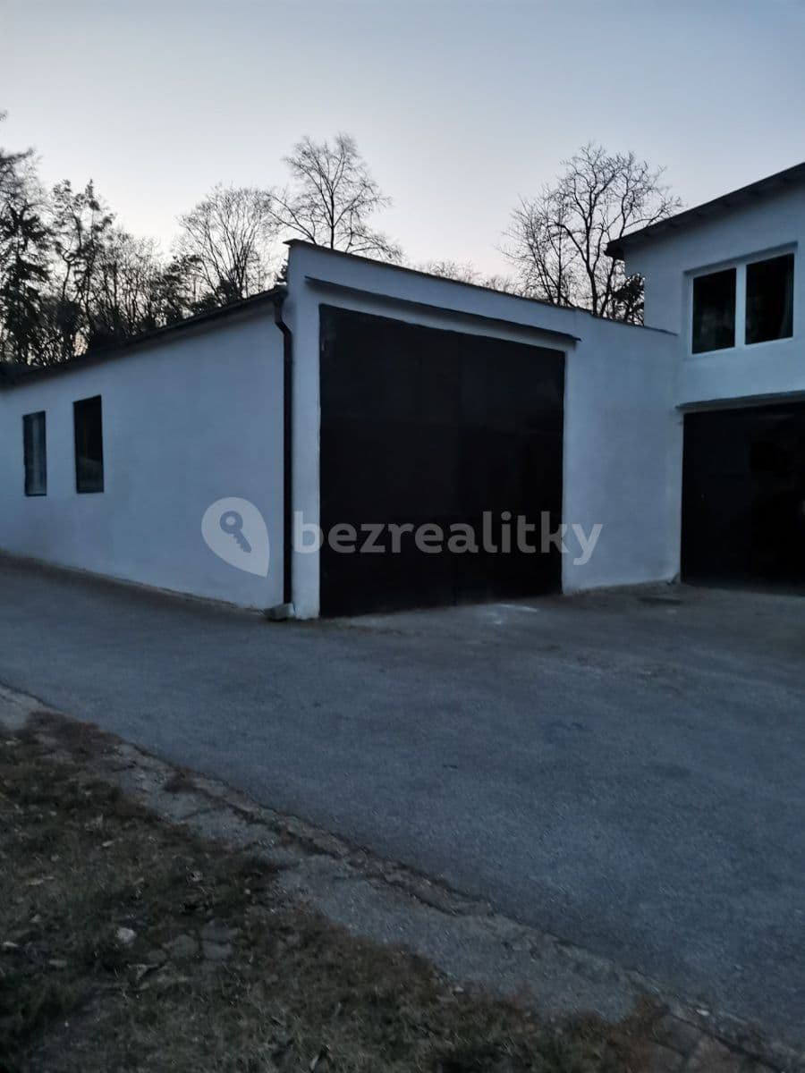non-residential property to rent, 200 m², Husova, Kladno, Středočeský Region