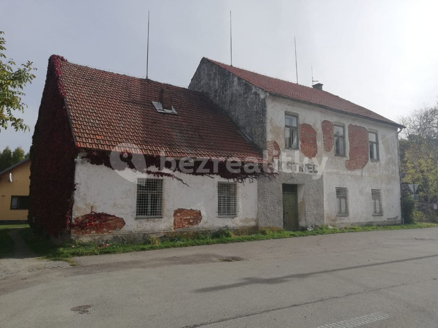non-residential property for sale, 600 m², Holetín, Pardubický Region