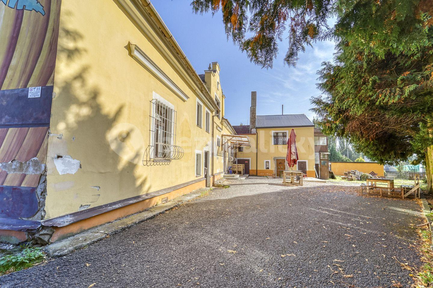 house for sale, 557 m², Školní, Toužim, Karlovarský Region
