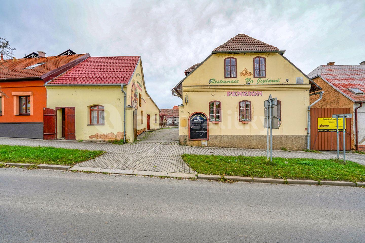 non-residential property for sale, 1,696 m², Masarykovo náměstí, Starý Plzenec, Plzeňský Region