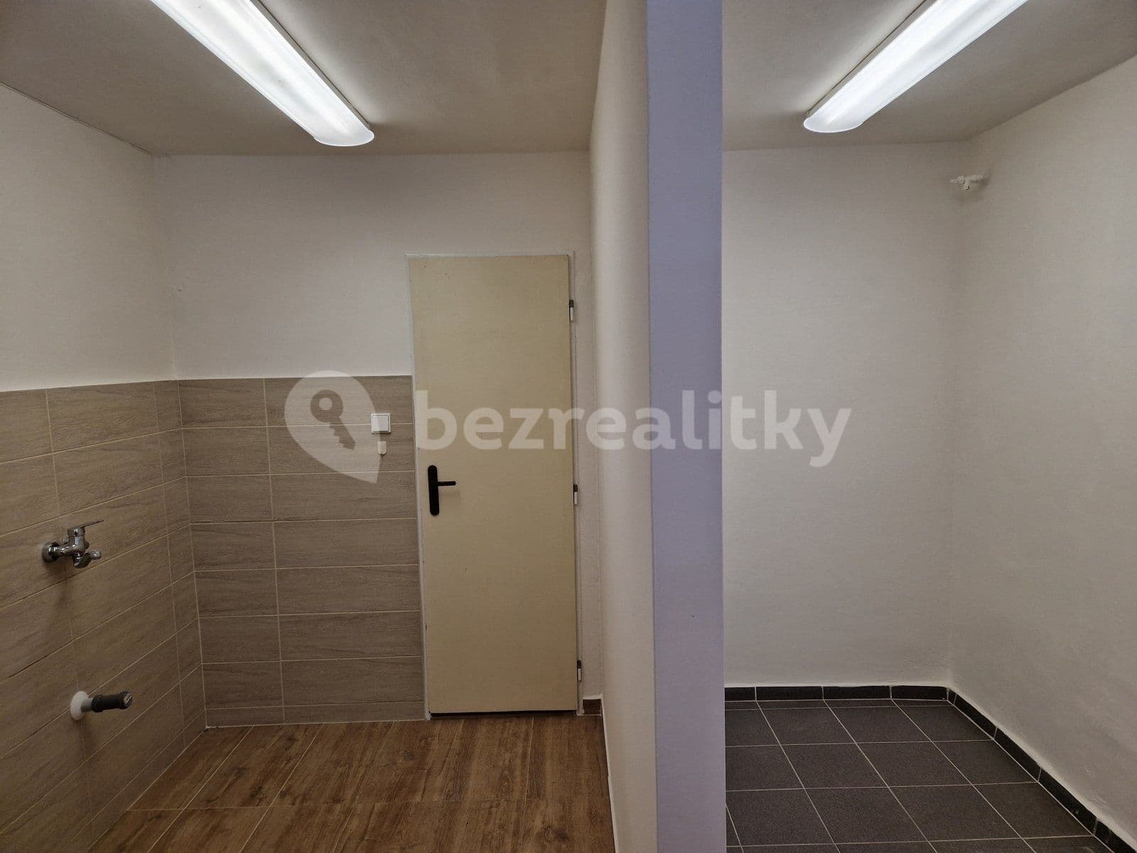 non-residential property to rent, 68 m², Chopinova, Havířov, Moravskoslezský Region