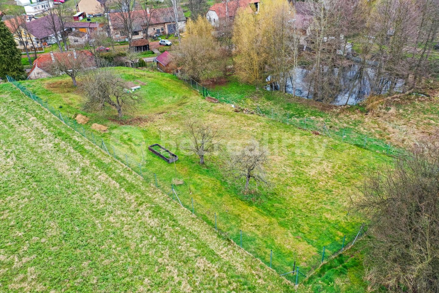 recreational property for sale, 1,717 m², Vrčeň, Plzeňský Region