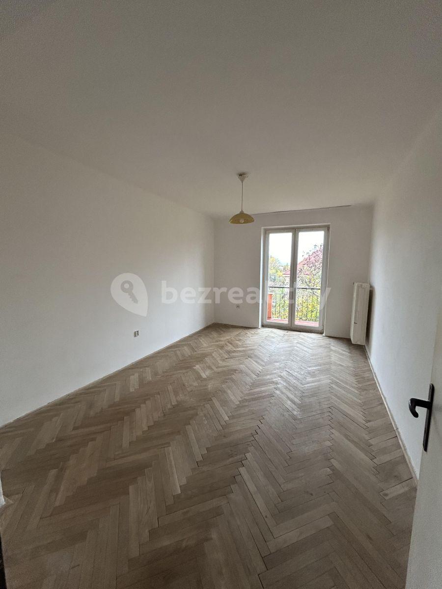 2 bedroom flat for sale, 55 m², Haškova, Chomutov, Ústecký Region