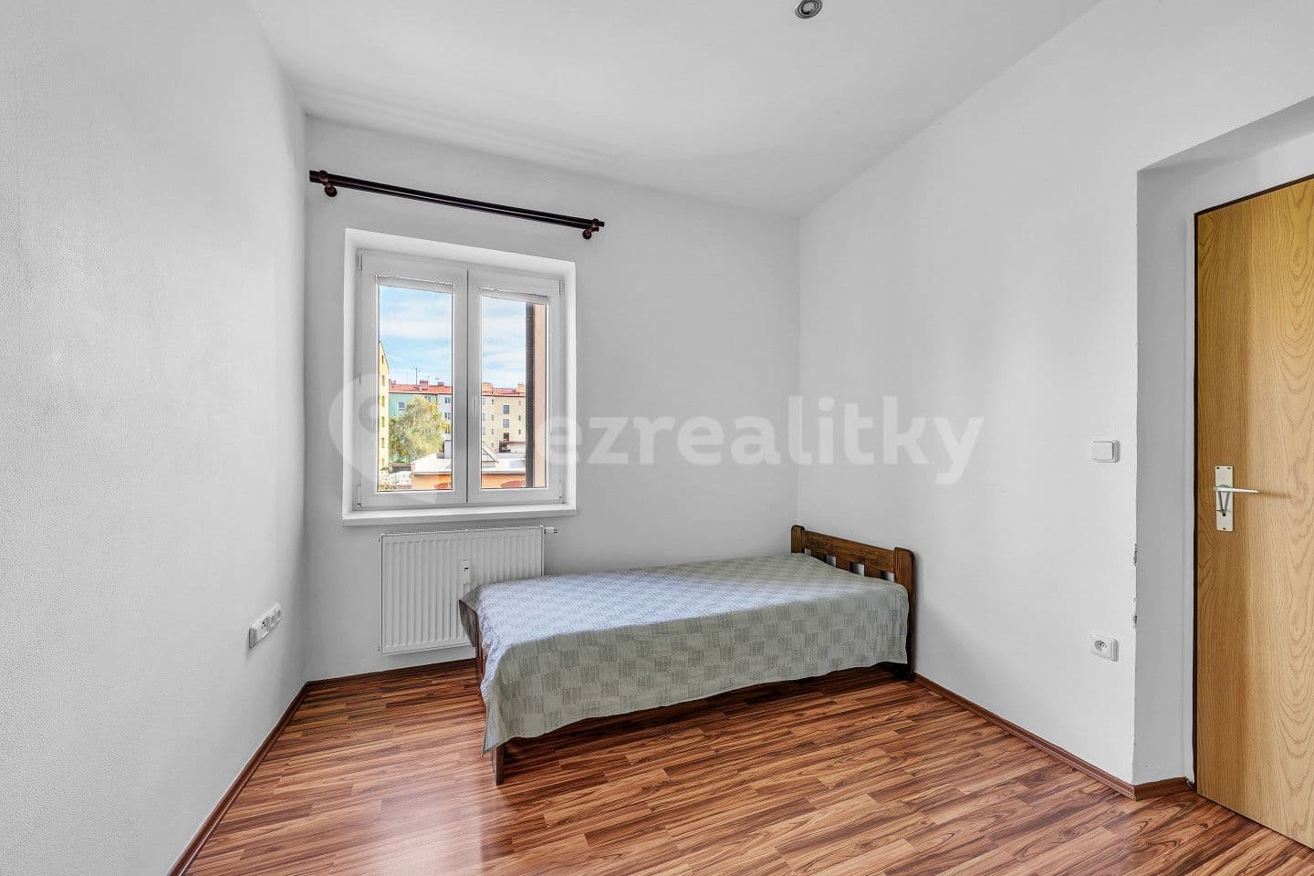 2 bedroom flat for sale, 58 m², Jana Palacha, Pardubice, Pardubický Region