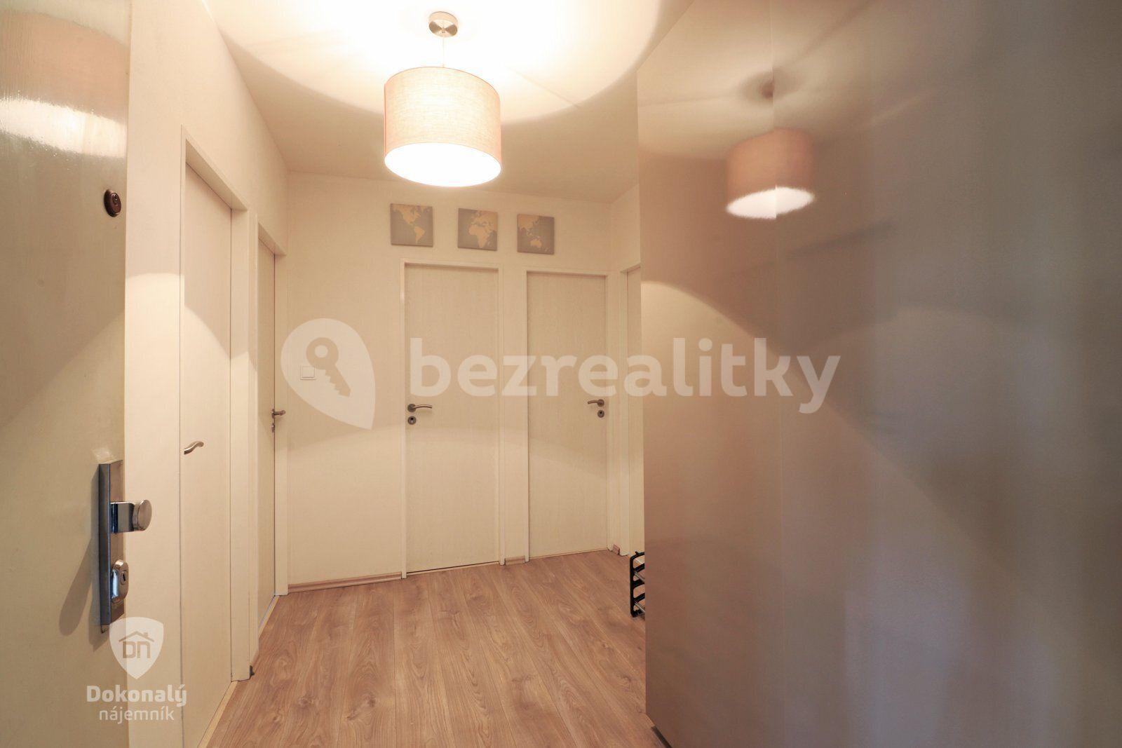 2 bedroom with open-plan kitchen flat to rent, 60 m², Veltruská, Prague, Prague