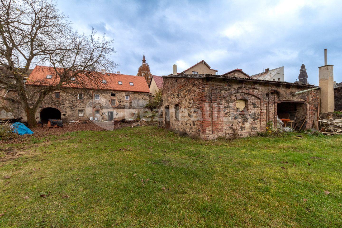 house for sale, 360 m², Husovo náměstí, Chabařovice, Ústecký Region