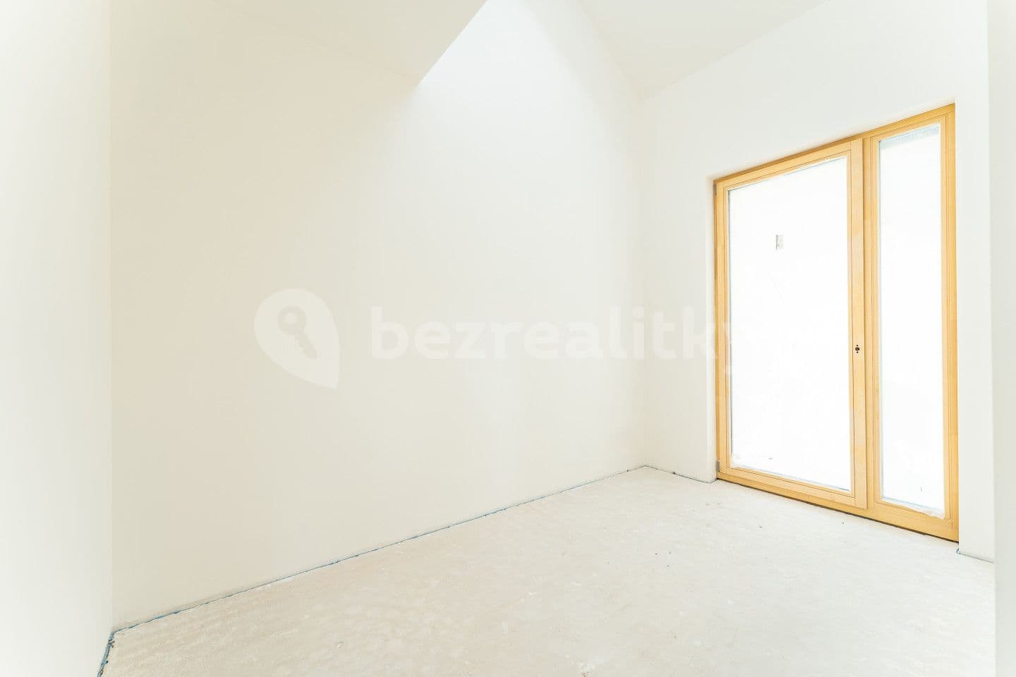 3 bedroom with open-plan kitchen flat for sale, 130 m², Sestupná, Prague, Prague