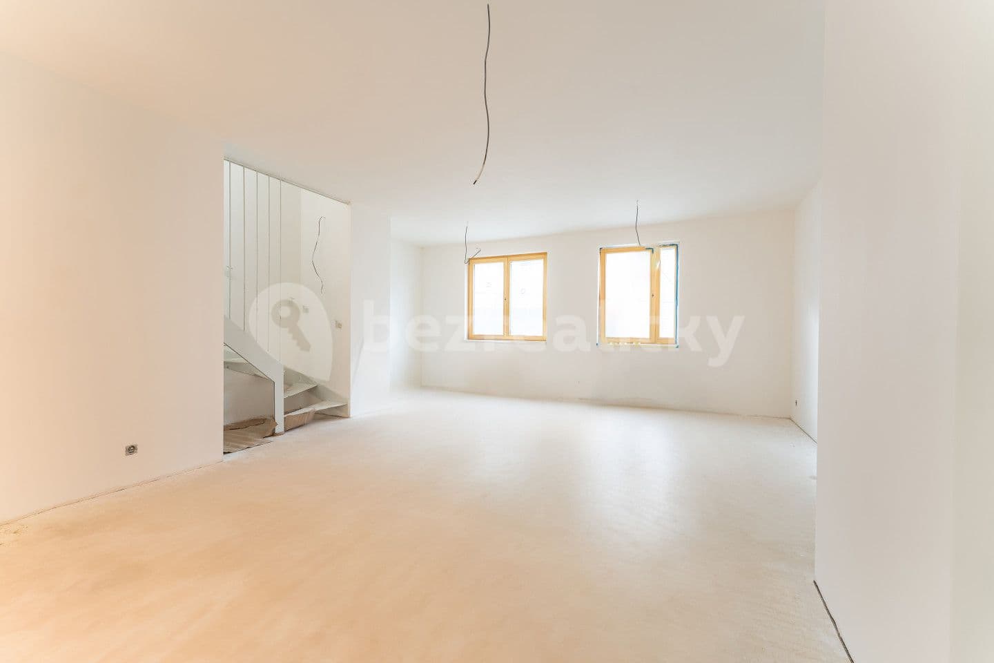 3 bedroom with open-plan kitchen flat for sale, 130 m², Sestupná, Prague, Prague