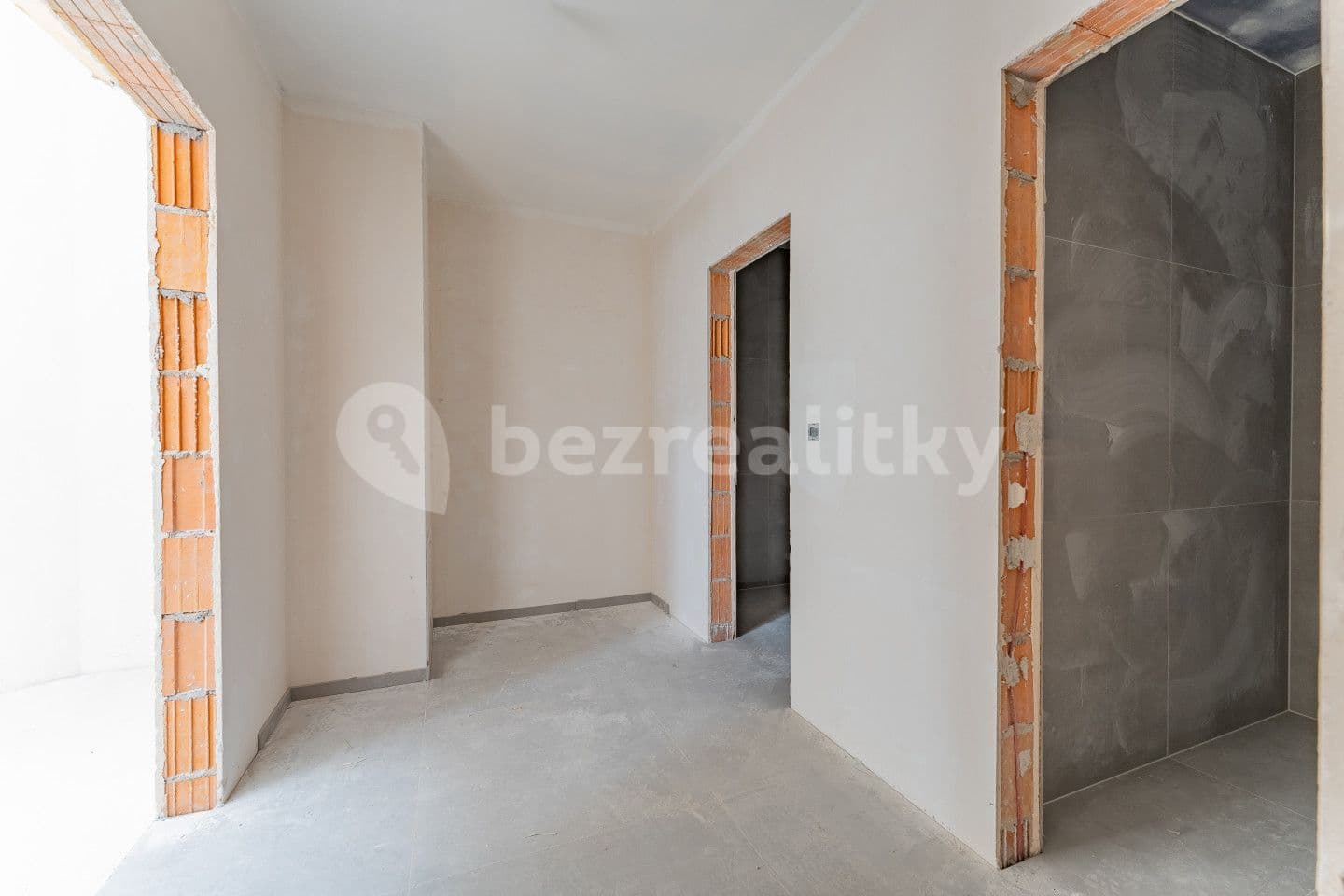 3 bedroom with open-plan kitchen flat for sale, 120 m², Sestupná, Prague, Prague