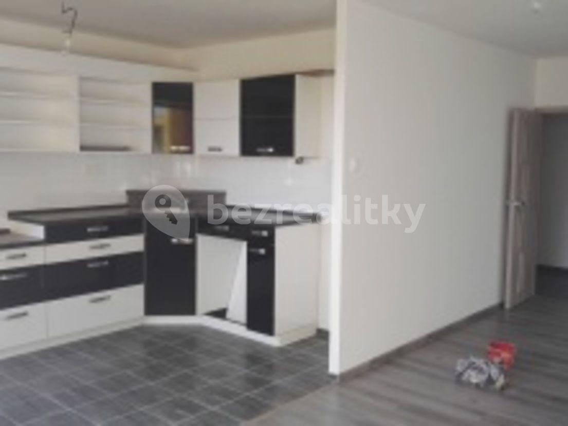 2 bedroom with open-plan kitchen flat for sale, 74 m², Neklanova, Roudnice nad Labem, Ústecký Region
