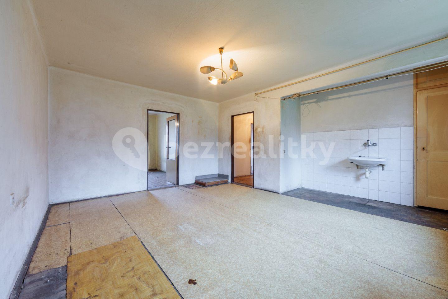 2 bedroom flat for sale, 65 m², Hornická, Lomnice, Karlovarský Region