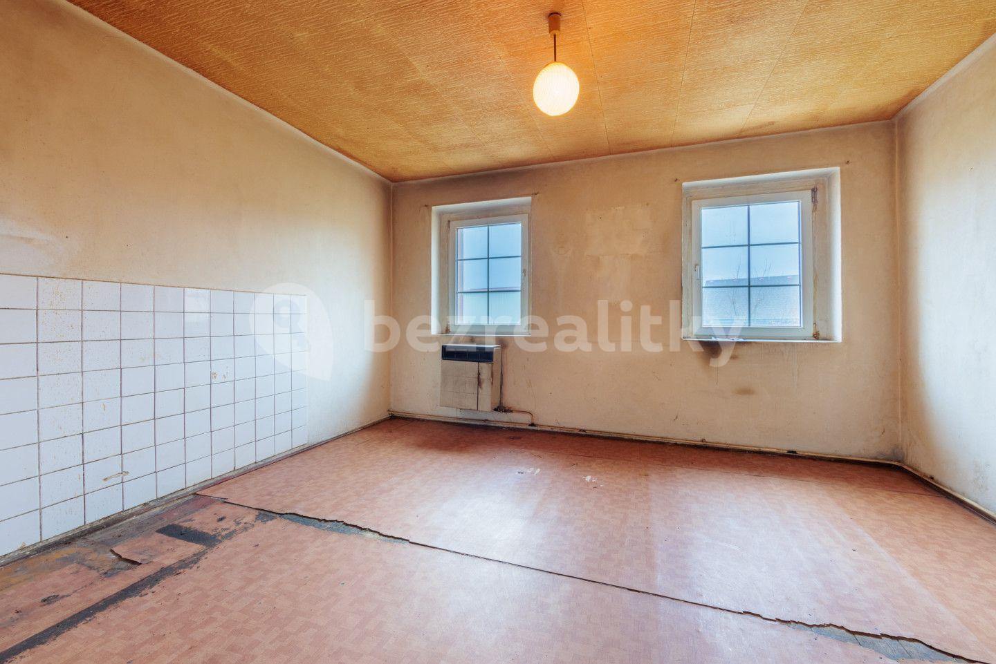 2 bedroom flat for sale, 65 m², Hornická, Lomnice, Karlovarský Region