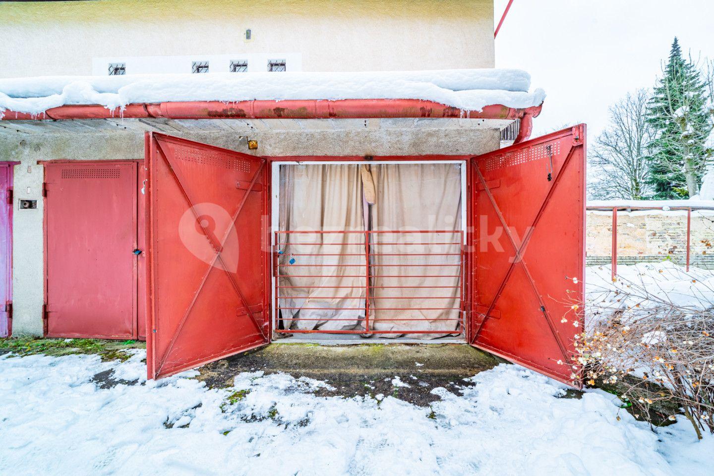 garage for sale, 15 m², Dvořákova, Mariánské Lázně, Karlovarský Region
