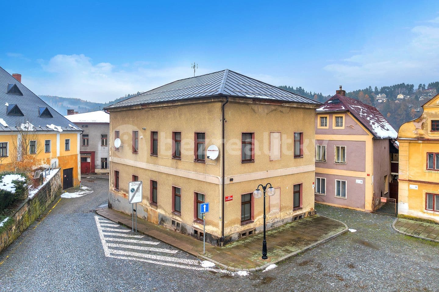 2 bedroom flat for sale, 48 m², náměstí T. G. Masaryka, Úpice, Královéhradecký Region