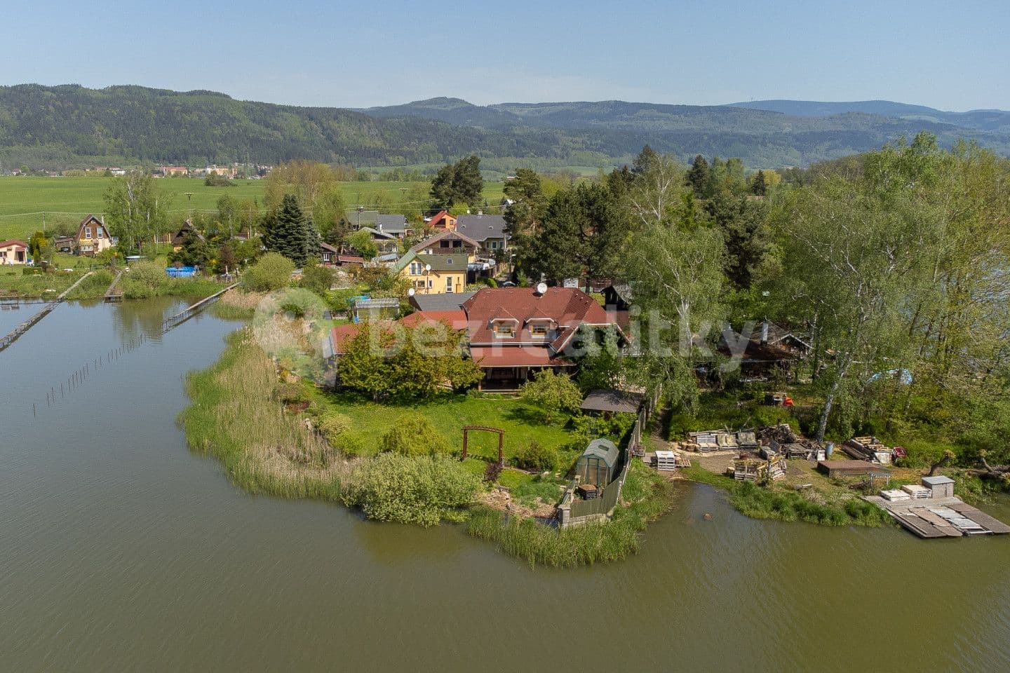 recreational property for sale, 821 m², Hroznětín, Karlovarský Region