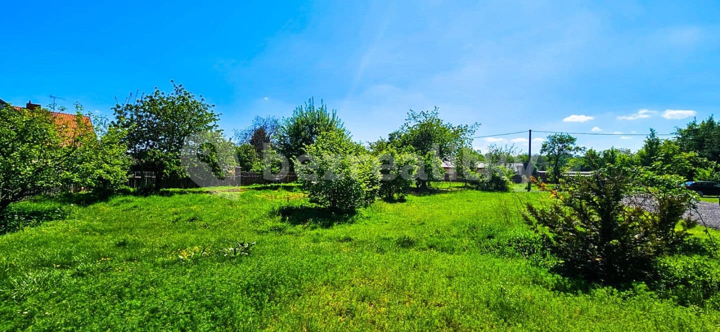 plot for sale, 1,086 m², Svojšice, Pardubický Region