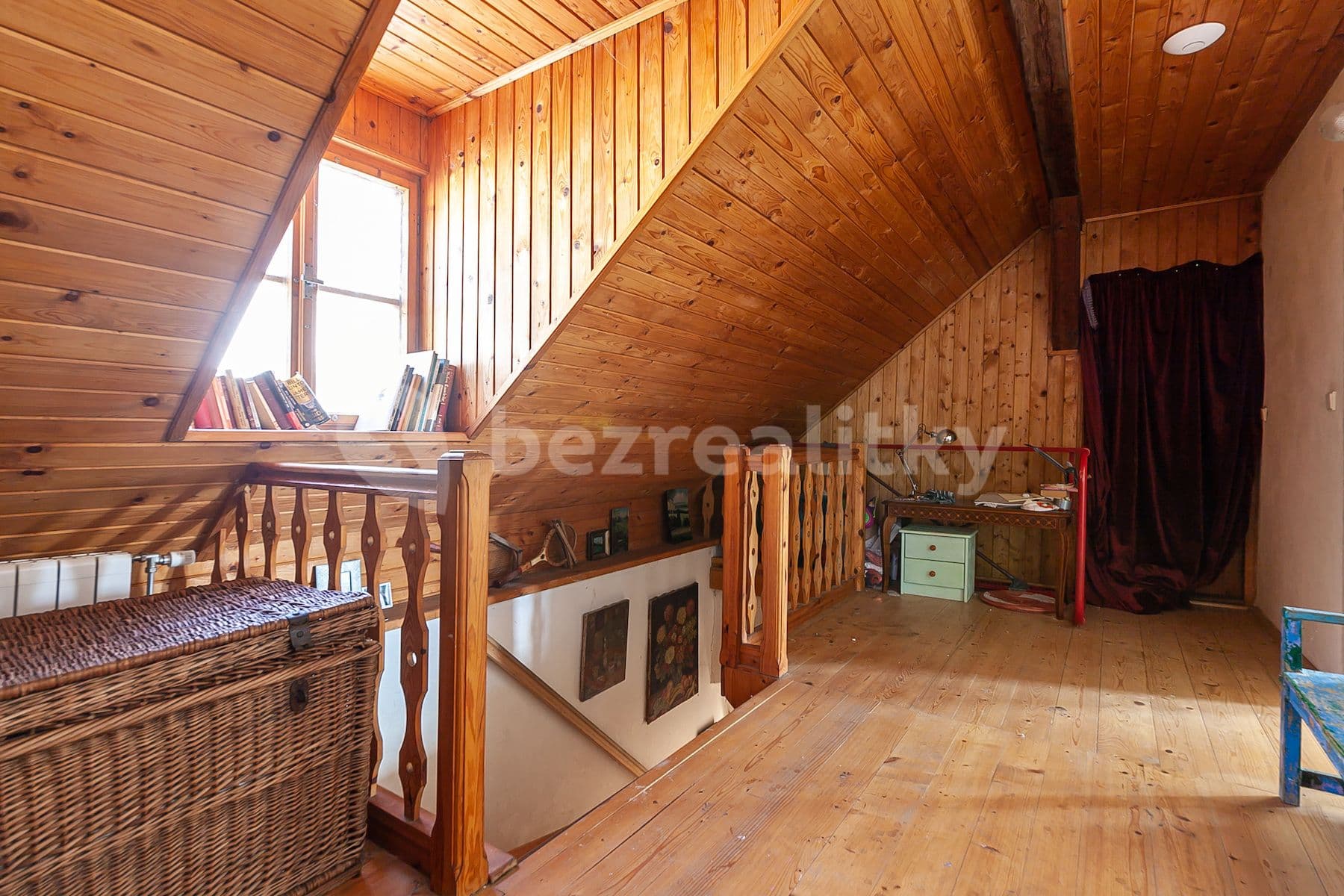 house for sale, 300 m², Klučenice, Klučenice, Středočeský Region