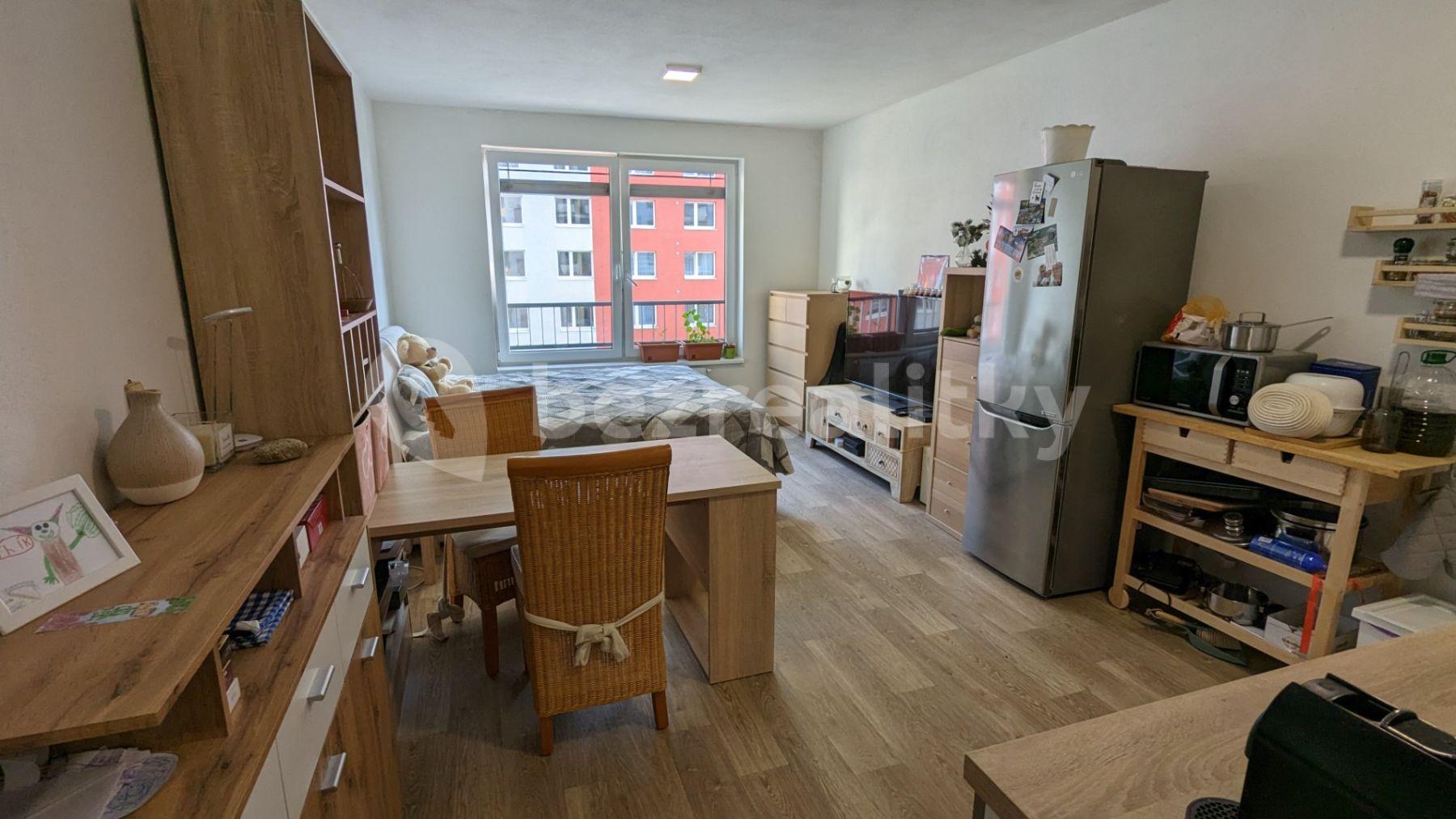Studio flat to rent, 40 m², Turgeněvova, Brno, Jihomoravský Region