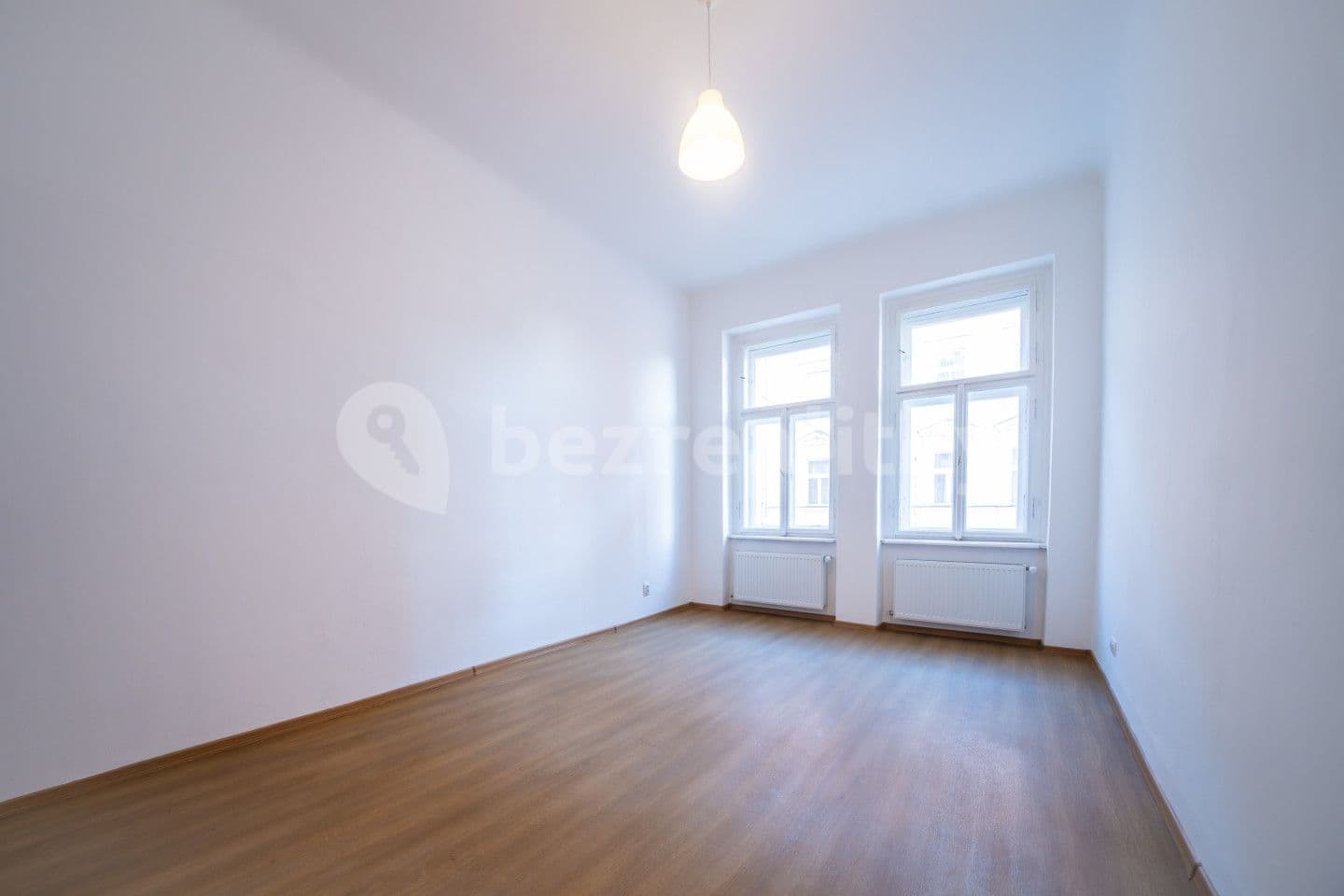 1 bedroom with open-plan kitchen flat for sale, 47 m², Sokolská, Prague, Prague