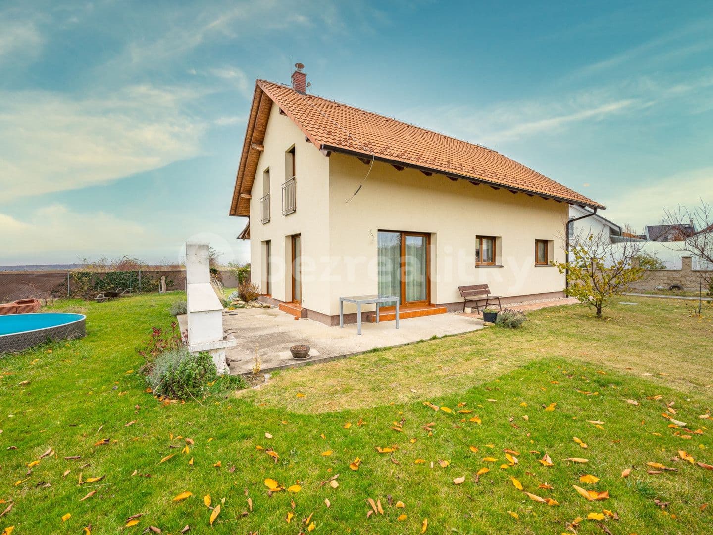 house for sale, 166 m², Zlatá, Středočeský Region