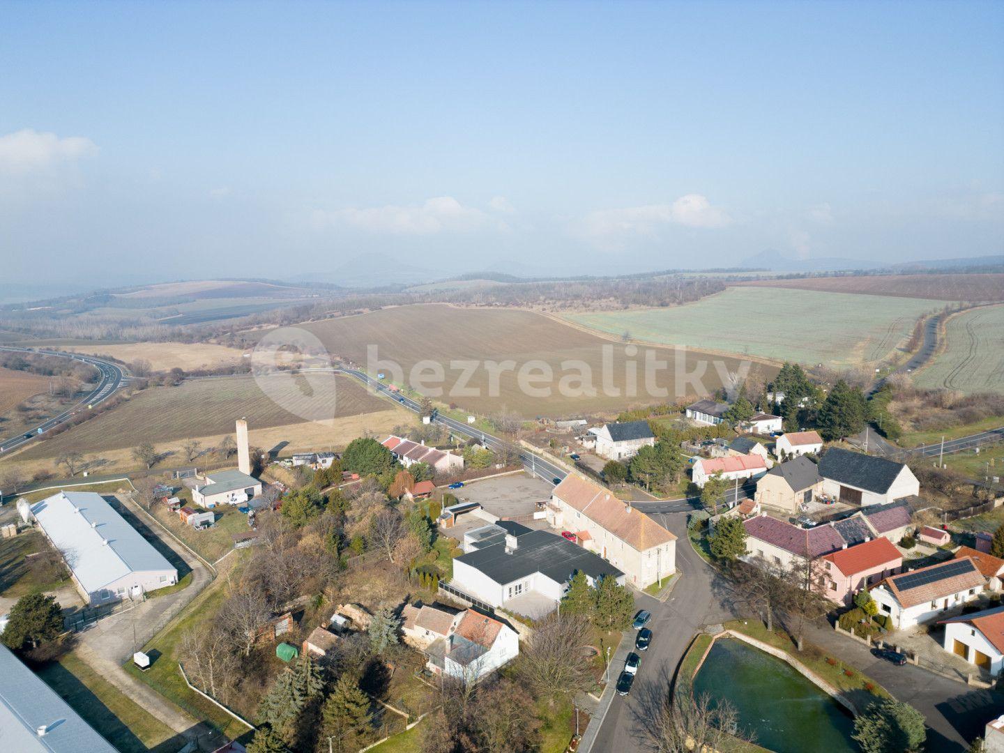 non-residential property for sale, 1,519 m², Skršín, Ústecký Region
