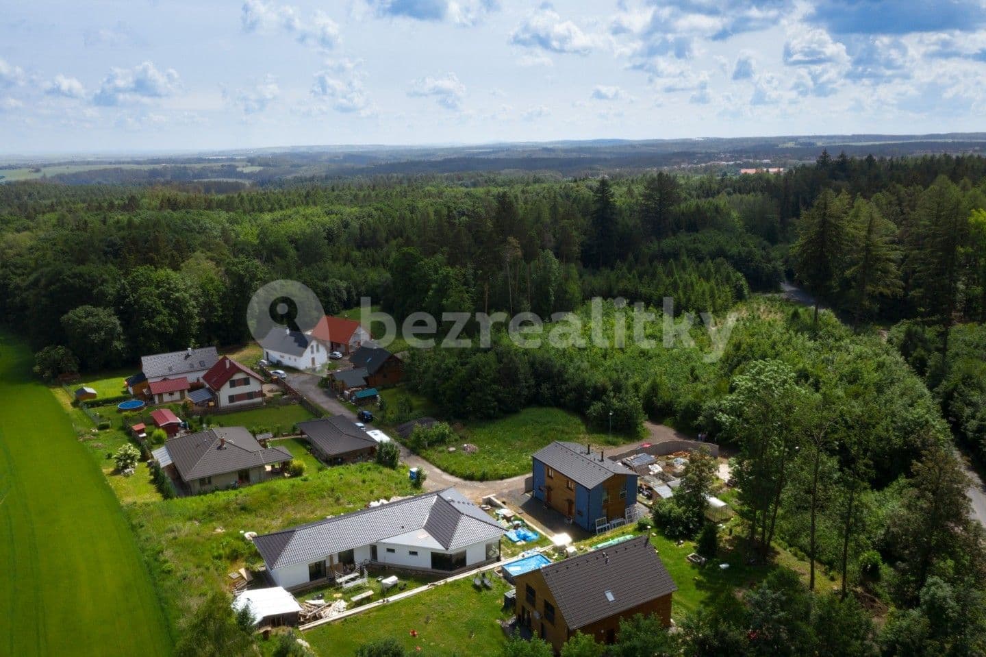 plot for sale, 433 m², Hradešín, Středočeský Region