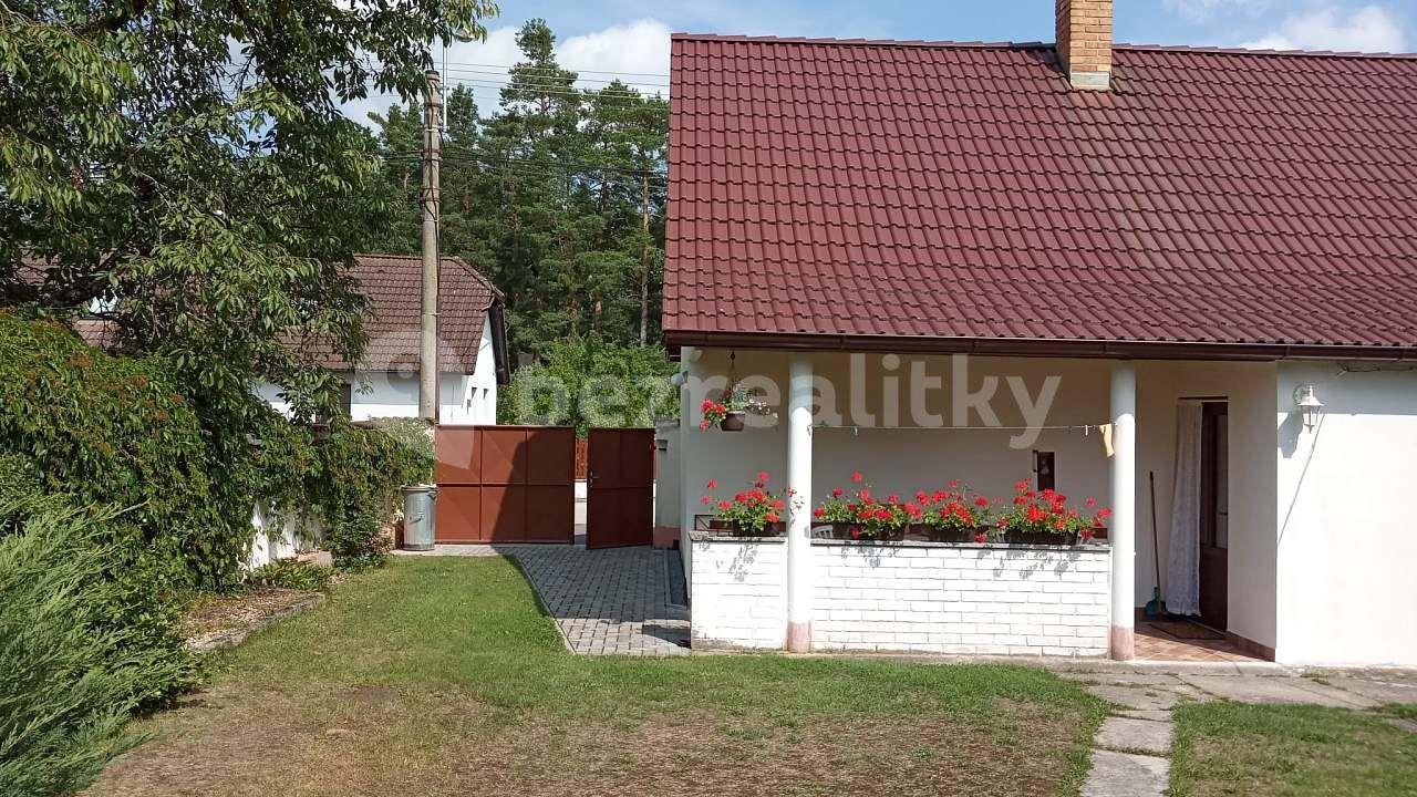 recreational property to rent, 0 m², Stříbřec, Jihočeský Region