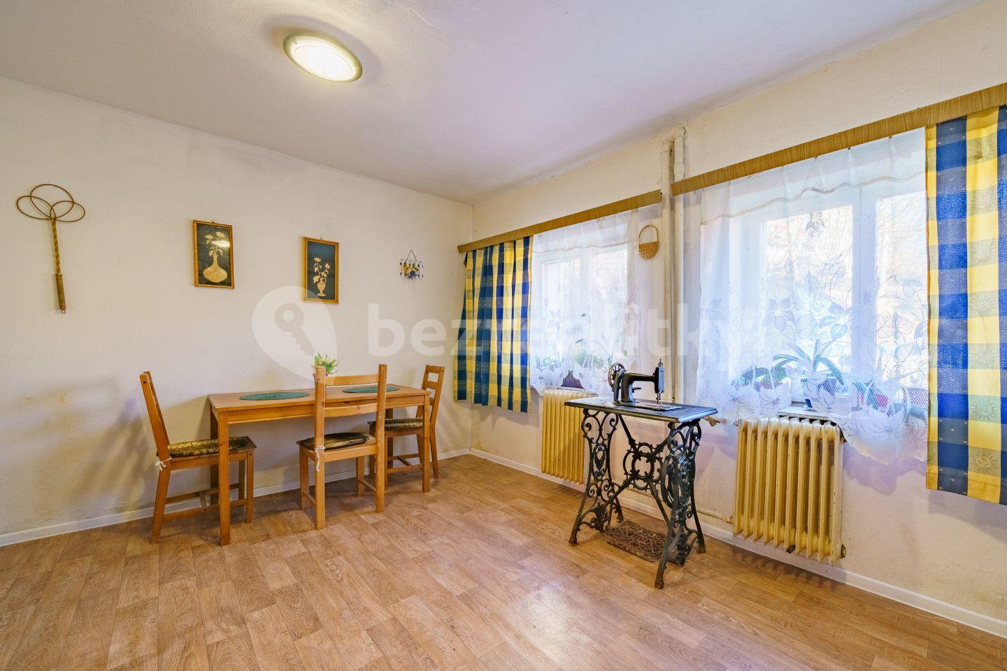 house for sale, 180 m², Na Svahu, Cheb, Karlovarský Region
