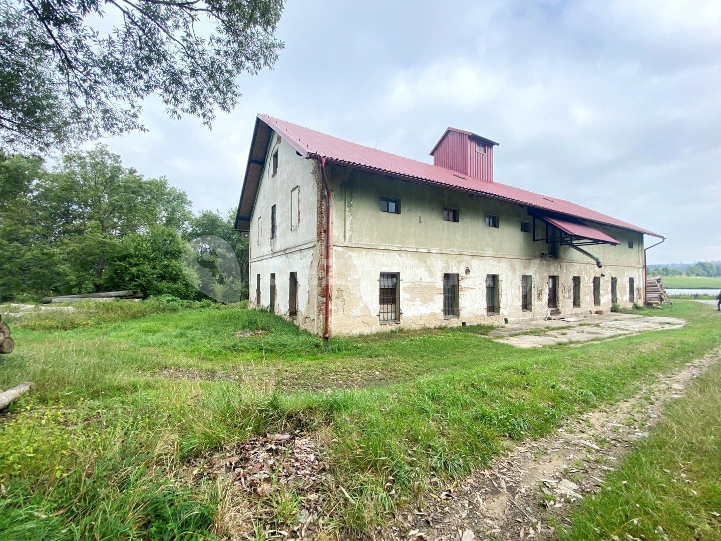 non-residential property for sale, 1,734 m², Bořetín, Jihočeský Region
