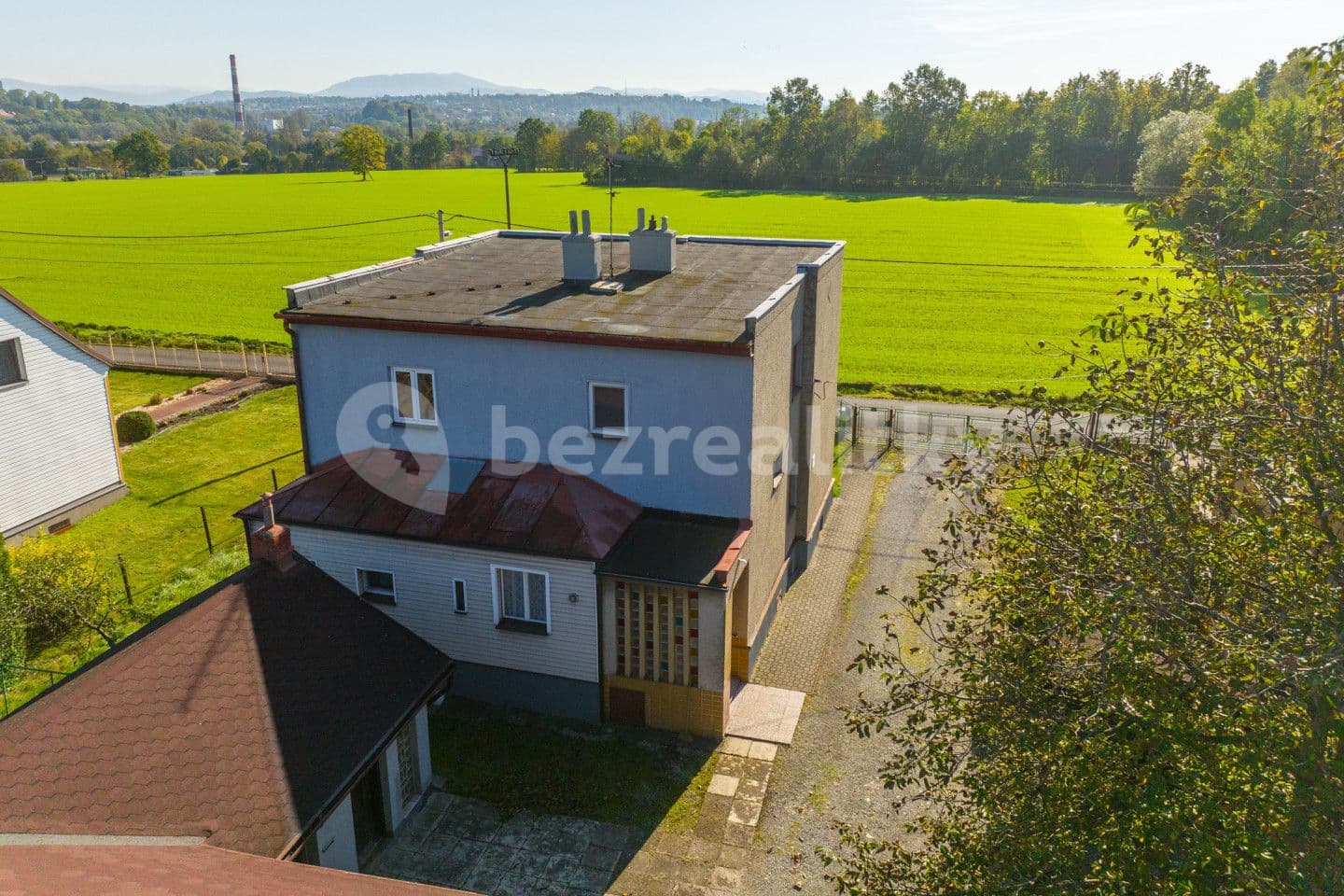 non-residential property for sale, 2,209 m², Na Dělnicích, Český Těšín, Moravskoslezský Region