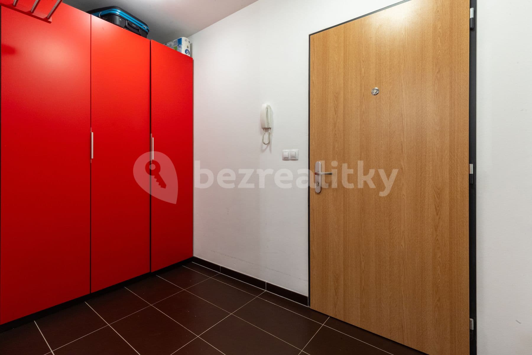 1 bedroom with open-plan kitchen flat for sale, 69 m², Nepomuckých, Prague, Prague