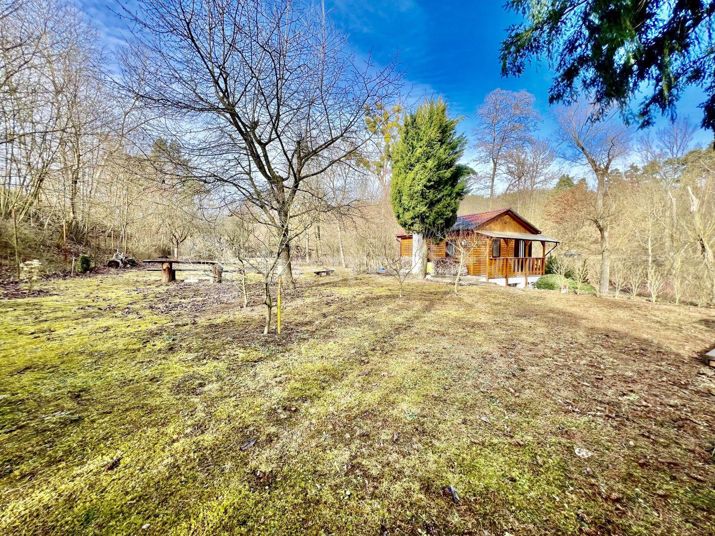 recreational property for sale, 715 m², Brno, Jihomoravský Region