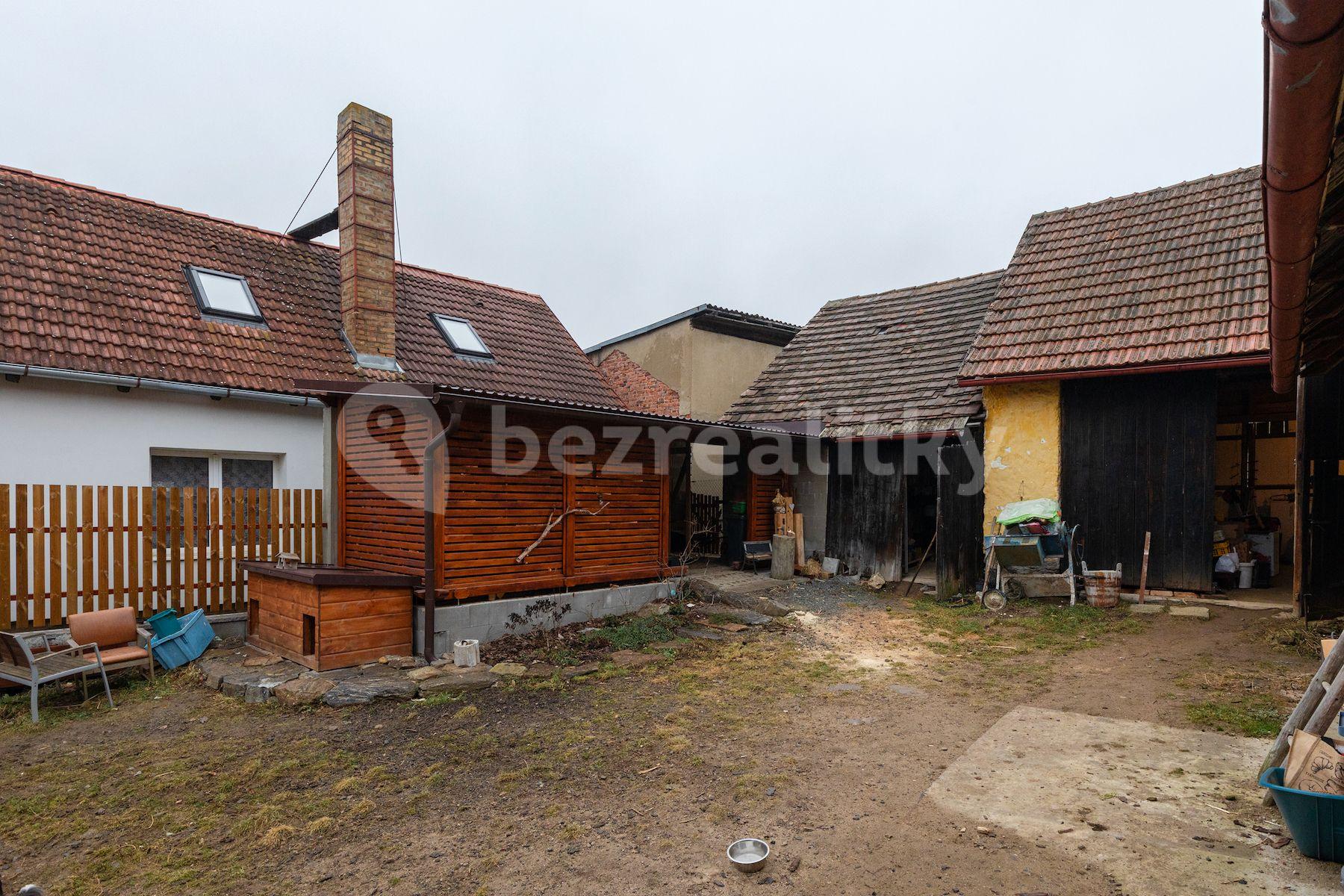 house for sale, 100 m², Mezno, Mezno, Středočeský Region